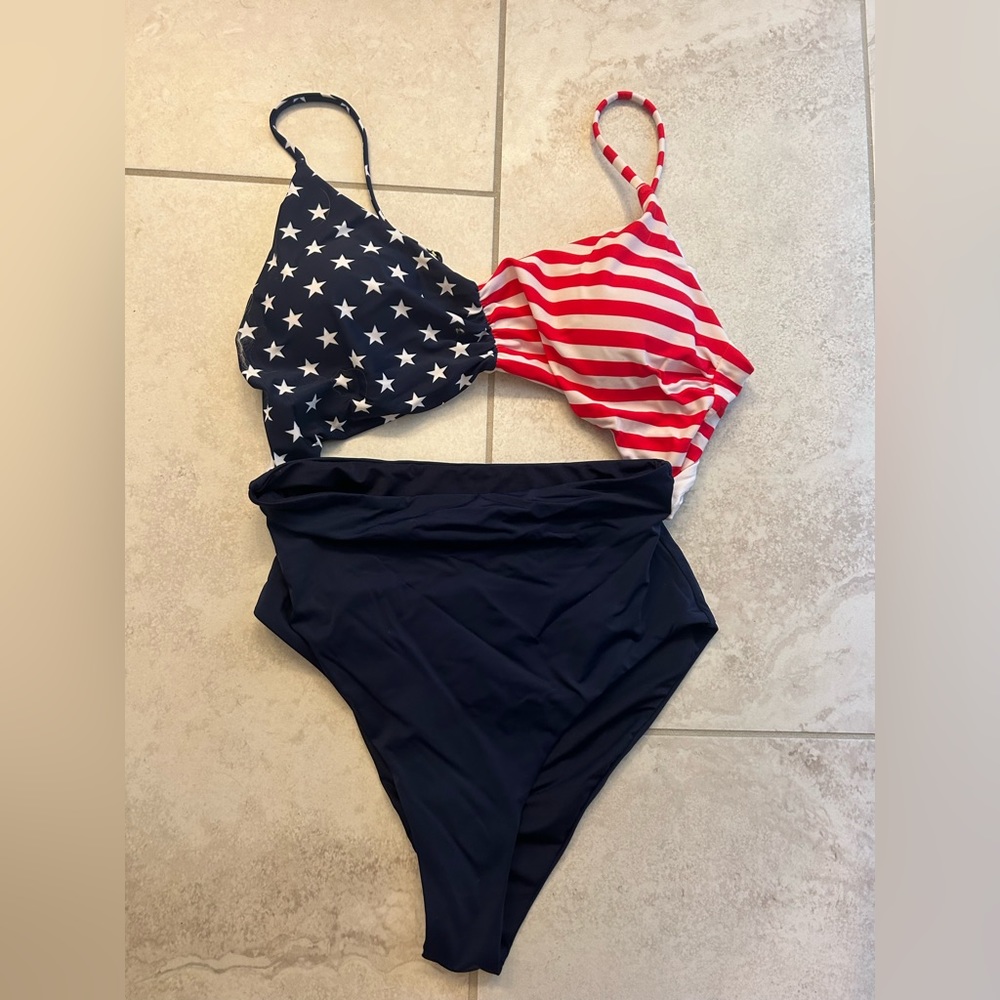 Pink Lily American Flag bikini. Size medium. No tags but never worn.